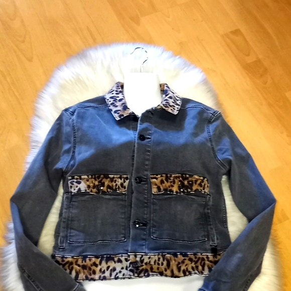 LulaRoe Black Denim Jacket with Animal Print Trim - Picture 9 of 13